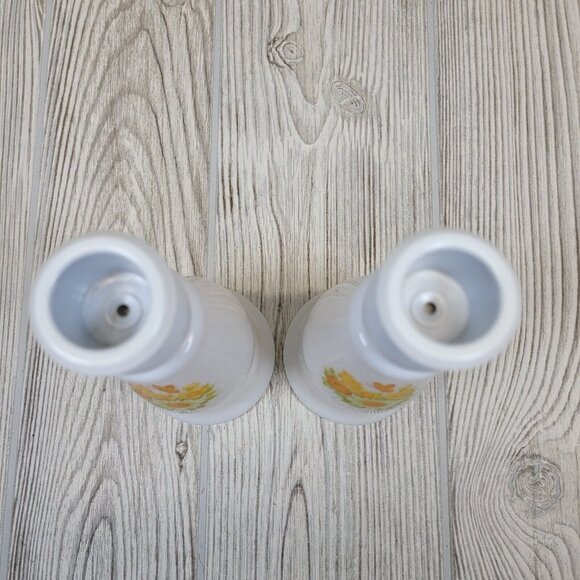 2 Avon‎ Milk Glass Perfume Candle Sticks Spring Yellow Flowers Buttercup Vtg - Picture 3 of 7